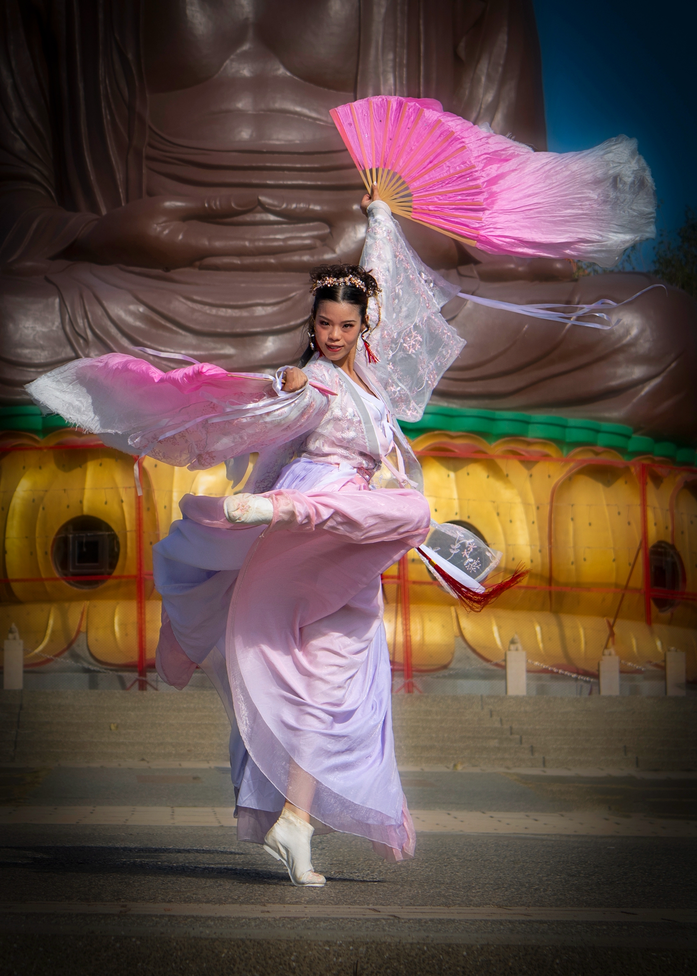 05.入選.洪子芸. 扇舞